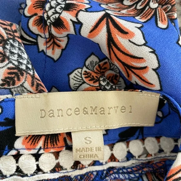 Dance & Marvel Floral Halter Top Size Small New without Tags - Picture 6 of 11